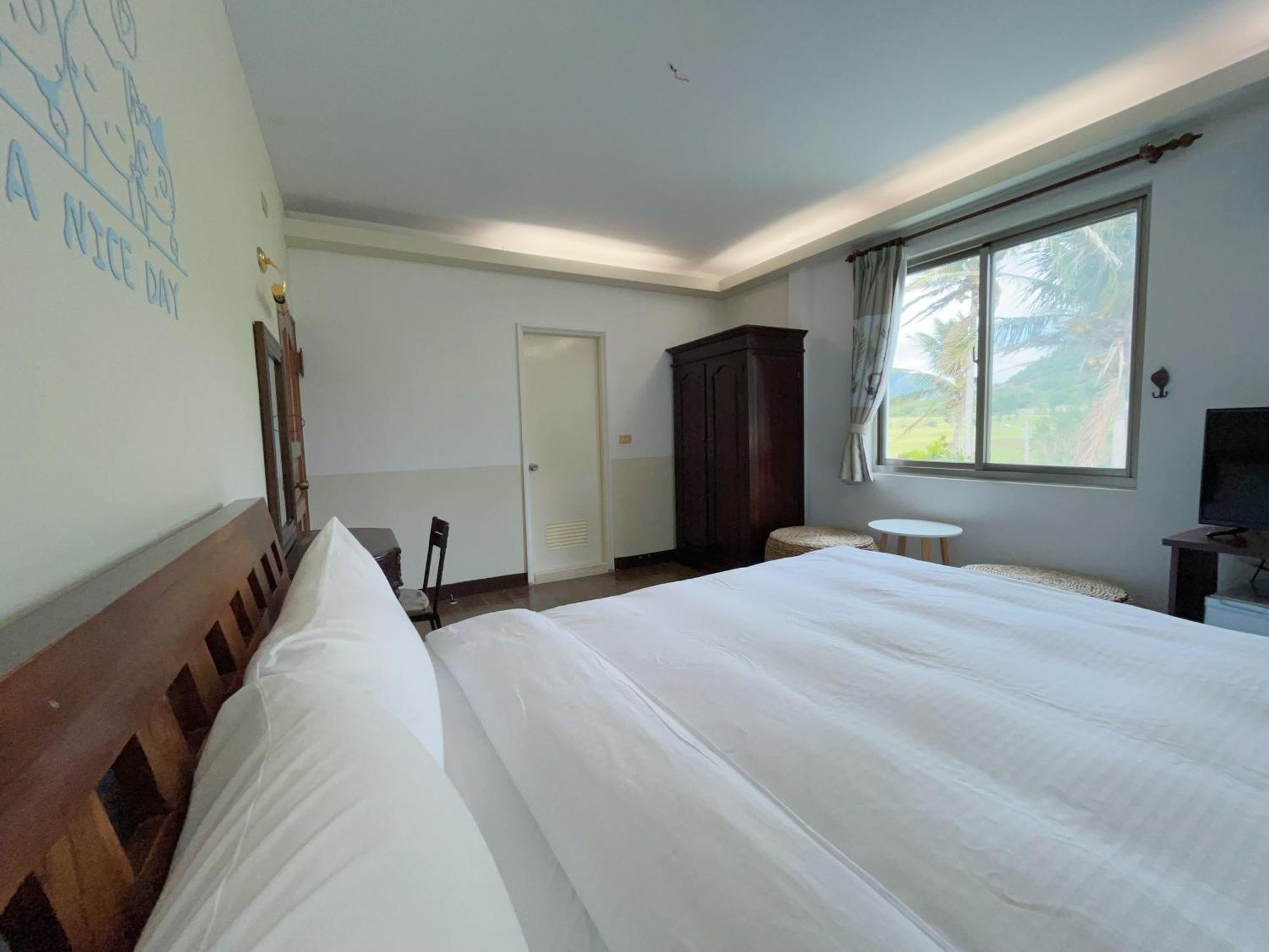 墾丁儷庭民宿li Ting B&B エクステリア 写真